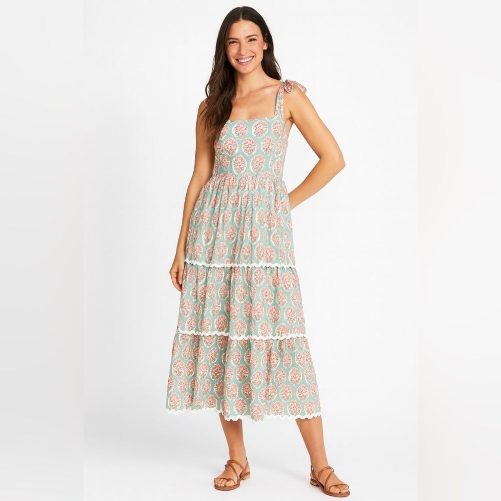 Chalets Elegant Floral Tiered Midi Dress NWT!!